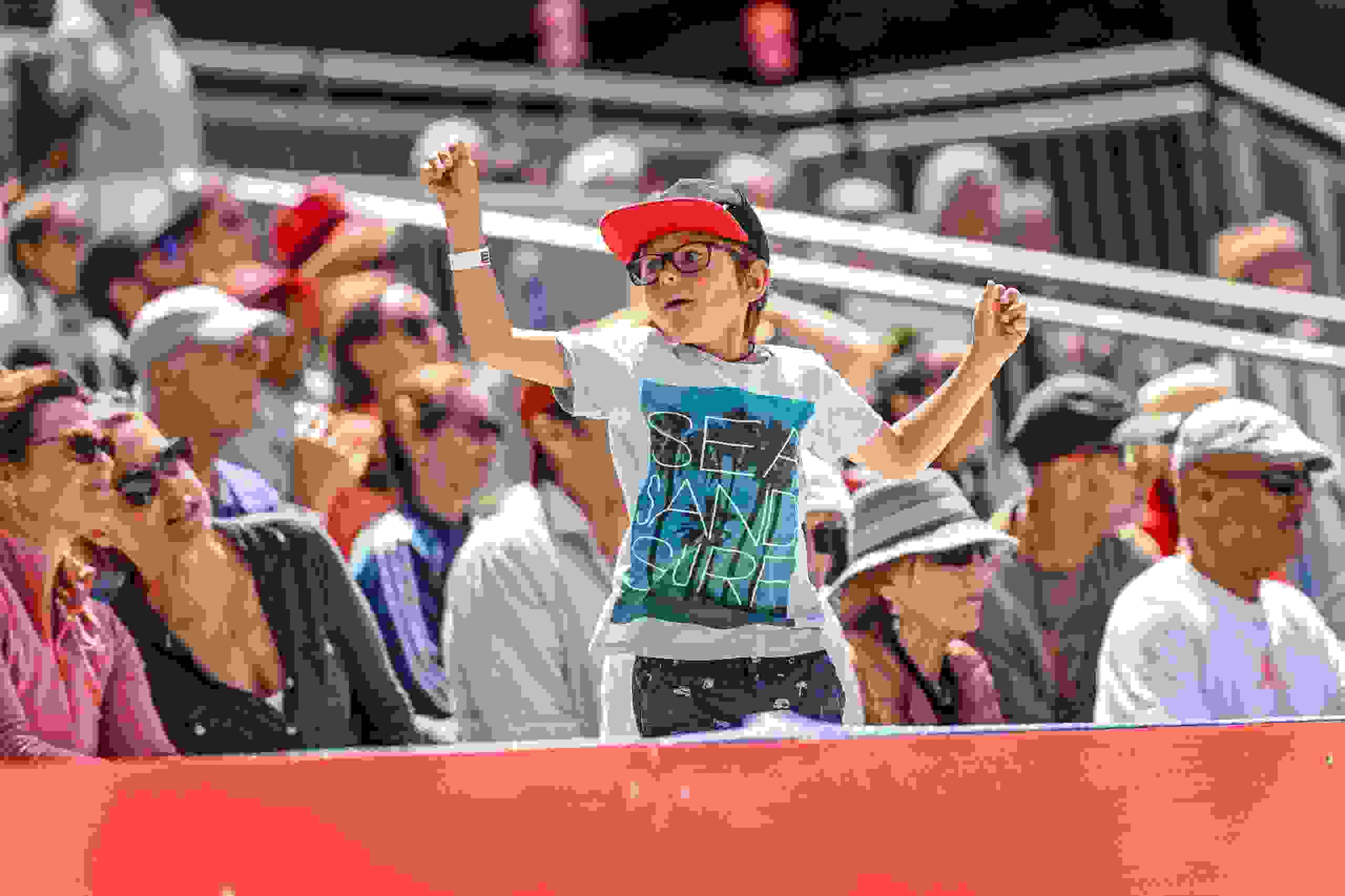 fans atmosphere, joy, kids, cheer