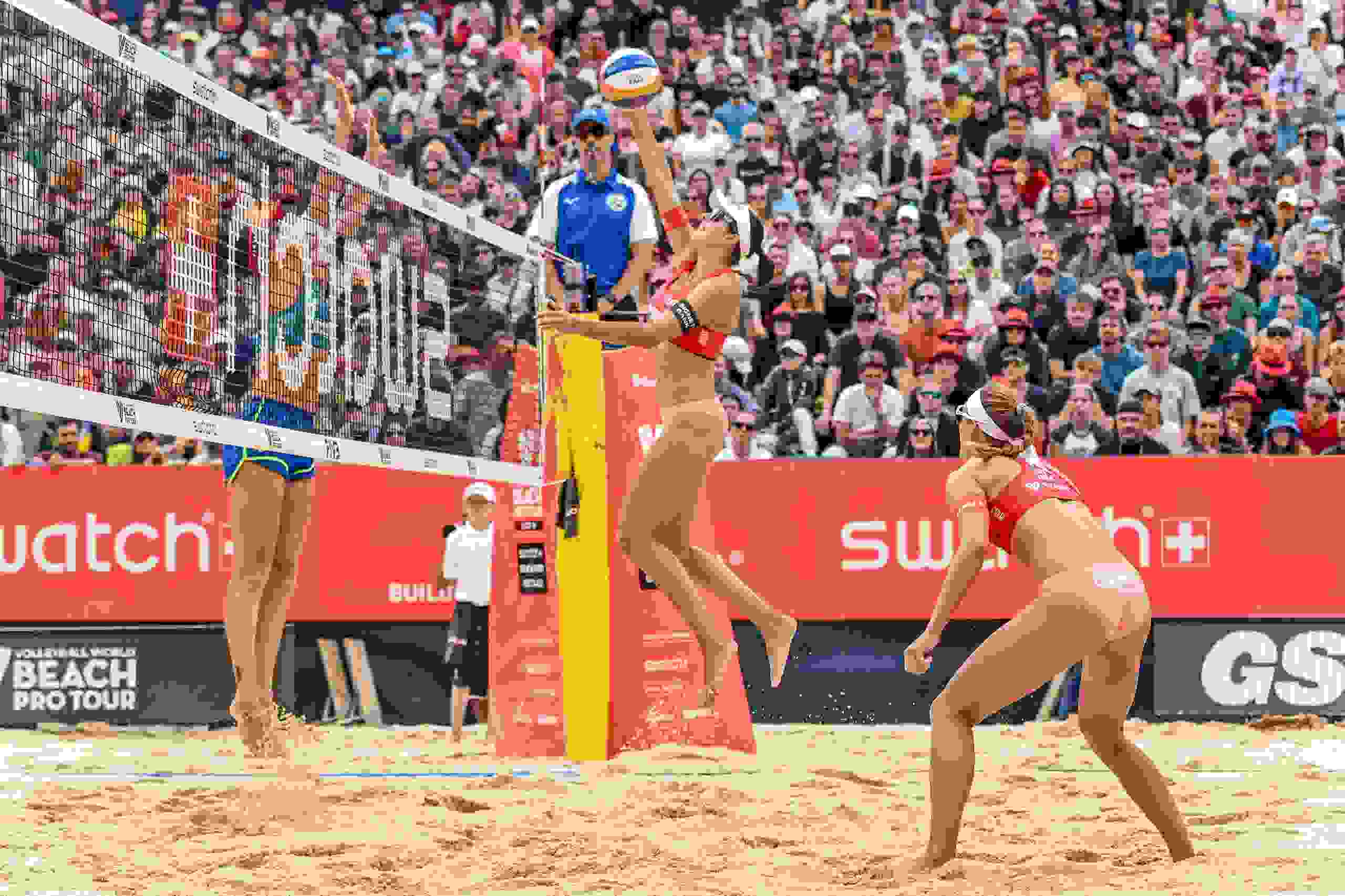 samoilova, graudina, action, cut shot, center court