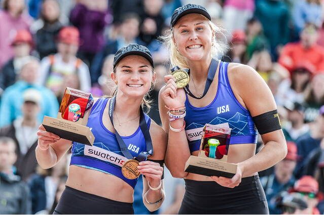 winners.jpg Nuss & Kloth, Siegerjubel, Podest, Goldmedaille, Swatch