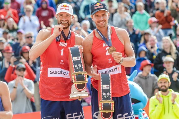 mol_sorum.jpg Mol & Sorum, Siegerjubel, Podest, Bronzemedaille, Kuhglocke