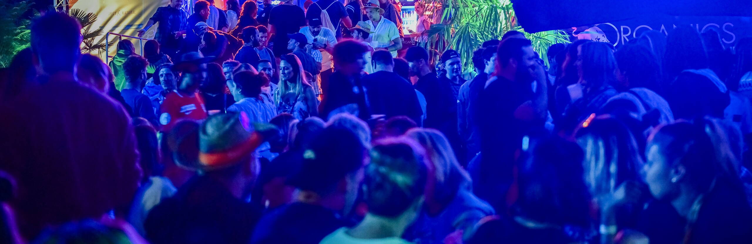 evening, beach village, atmosphere, fans