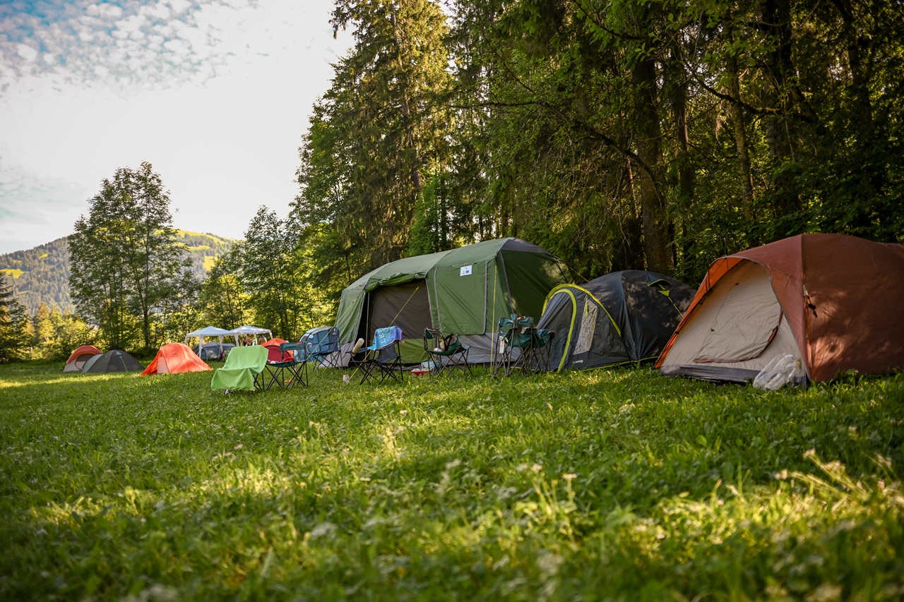 Tenthouse_seitwärts.jpg Tenthouse, Camping, Natur, Zelt