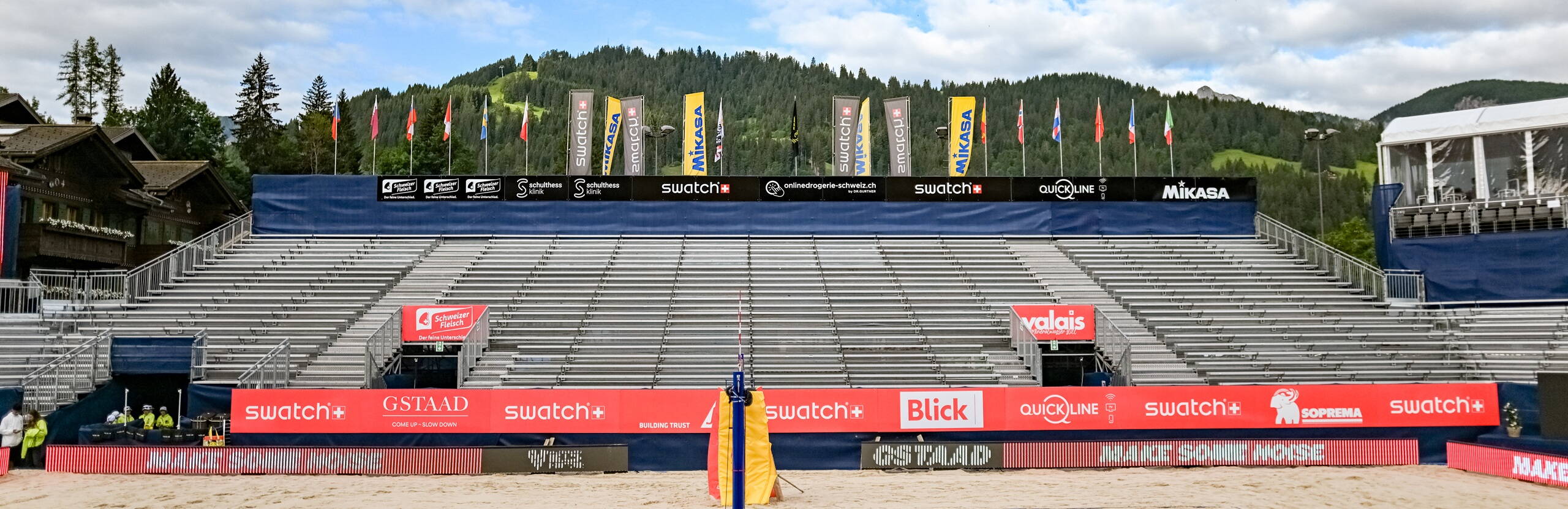 Center court, advertisment, grand stand, branding