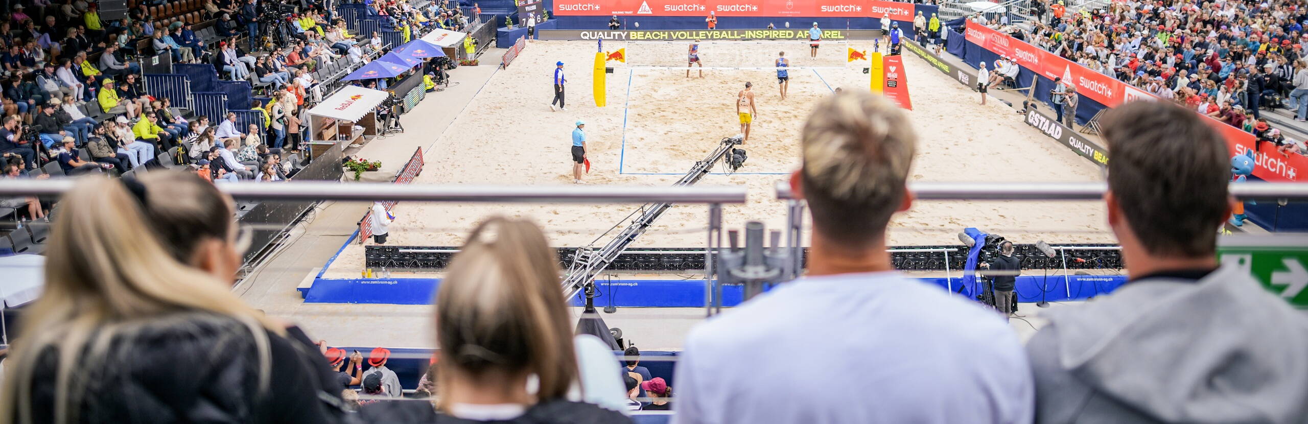 Skylounge, view, center court